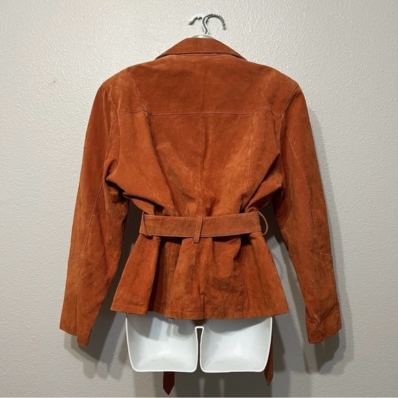 Vintage 90s Wilsons Leather Rust Orange Belted Suede Leather Jacket City Chic - Picture 5 of 8